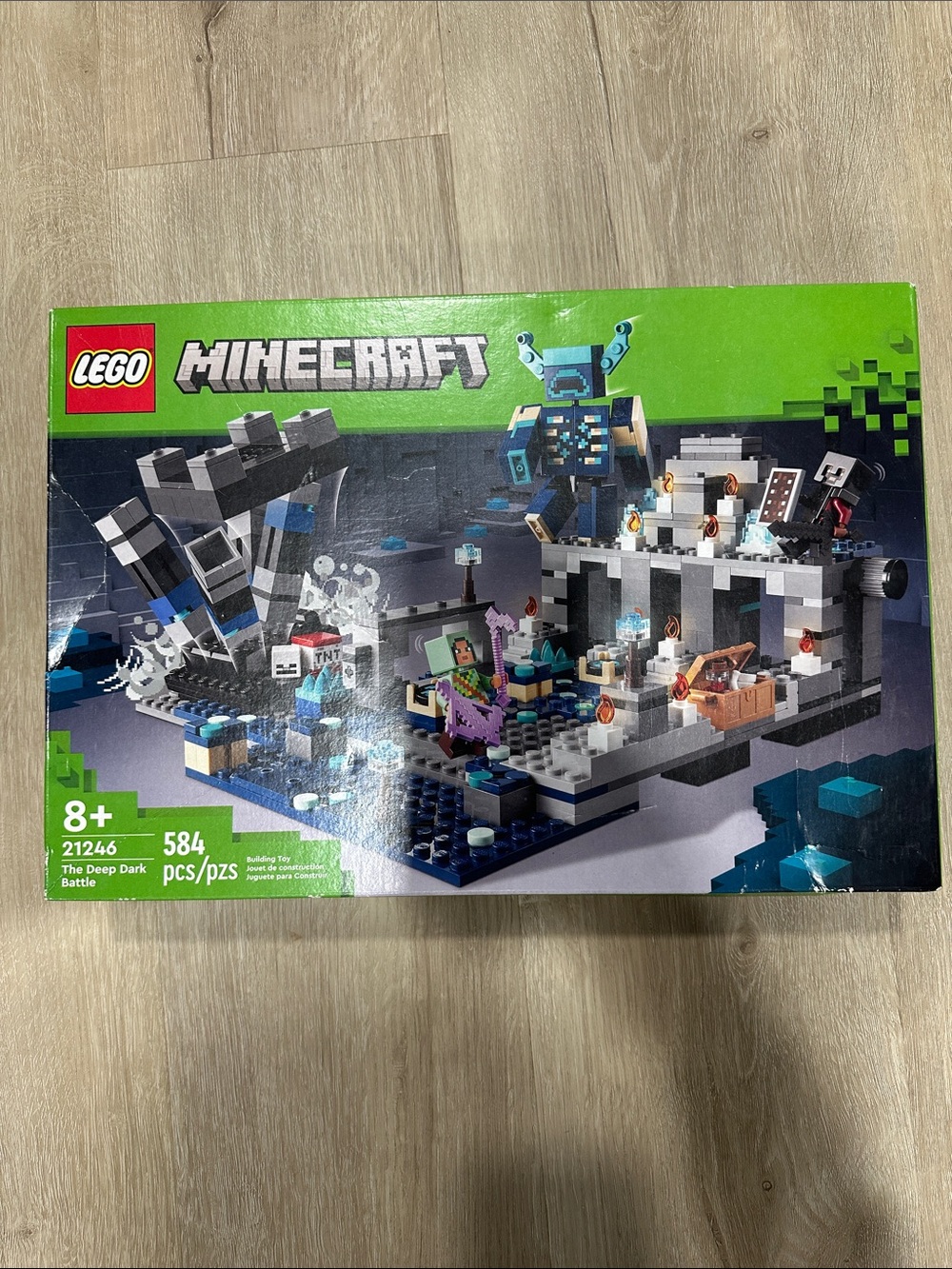 LEGO Minecraft Deep Dark Battle Set - Green, Gray, Blue